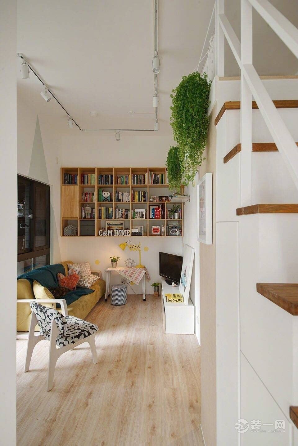 50平米loft公寓设计 小情侣的文意美家!